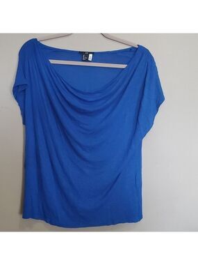 H&M top size large nwot